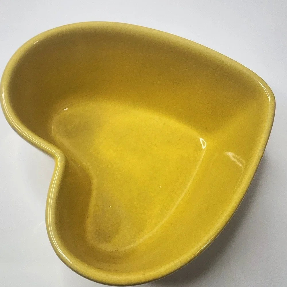 Cheerios Yellow Heart Shaped Ceramic Cereal Bowl 2003 General Mills